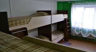 Гостиница Lucomoria Hostel Abakan Абакан Кровать в общем 6-местном номере-4